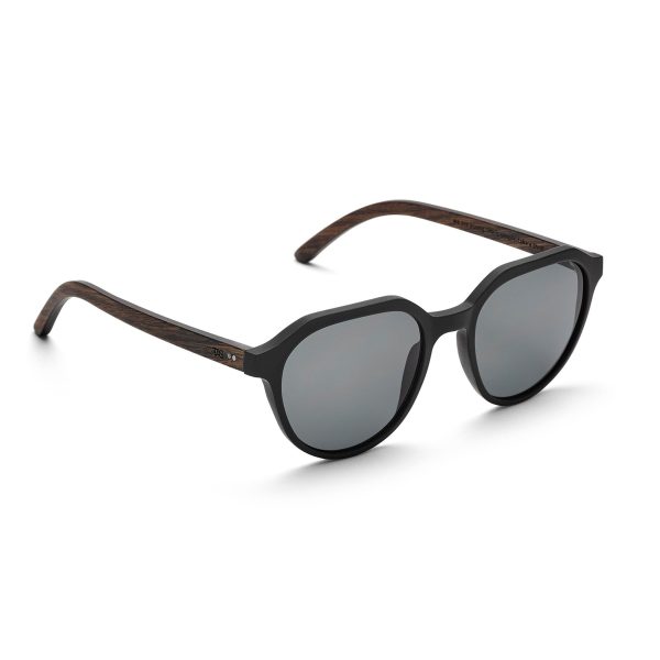 Ferguson: Walnussholz I Polarized Angebot